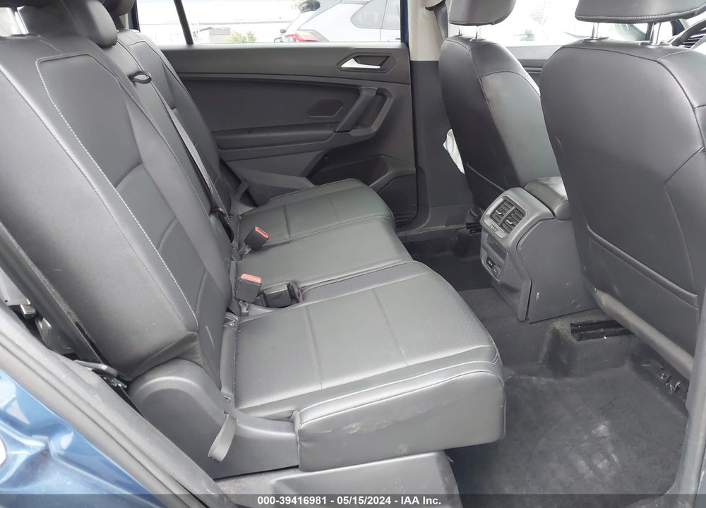 2019 VOLKSWAGEN TIGUAN 2.0T SE/2.0T SEL/2.0T SEL R-LINE/2.0T SEL R-LINE BLACK VIN: 3VV3B7AX3KM032924