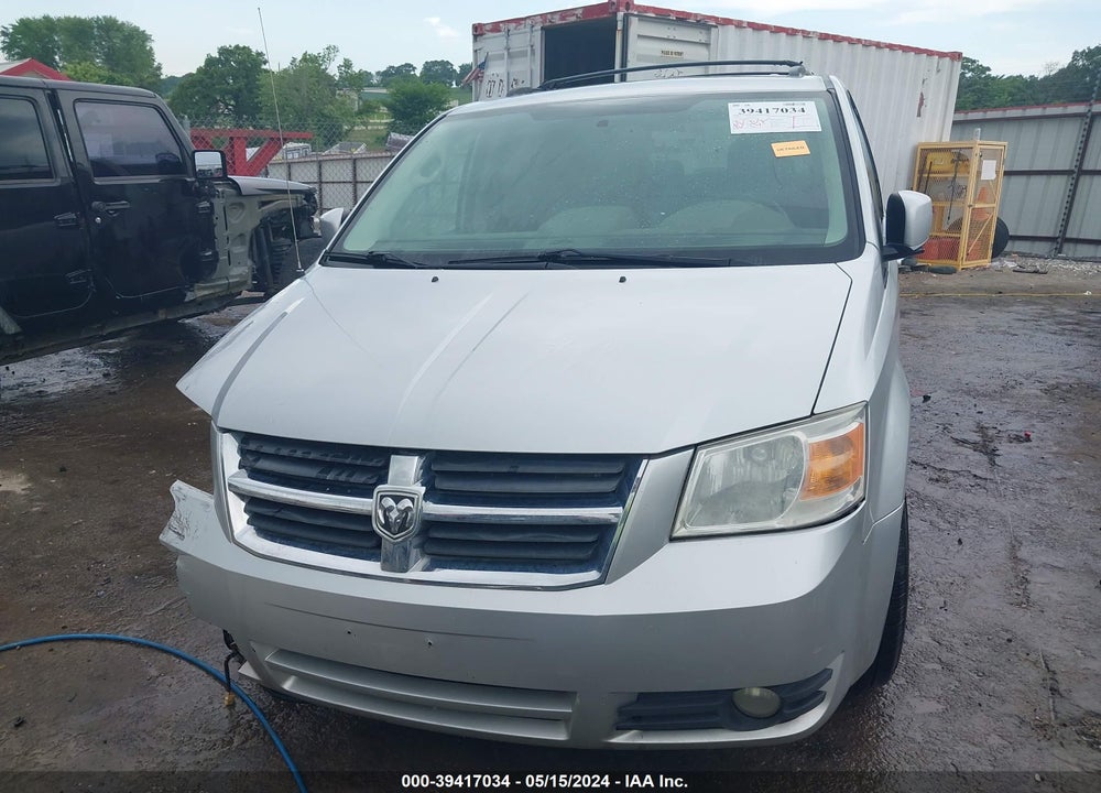 2010 DODGE GRAND CARAVAN VIN: 2D4RN5D10AR215767