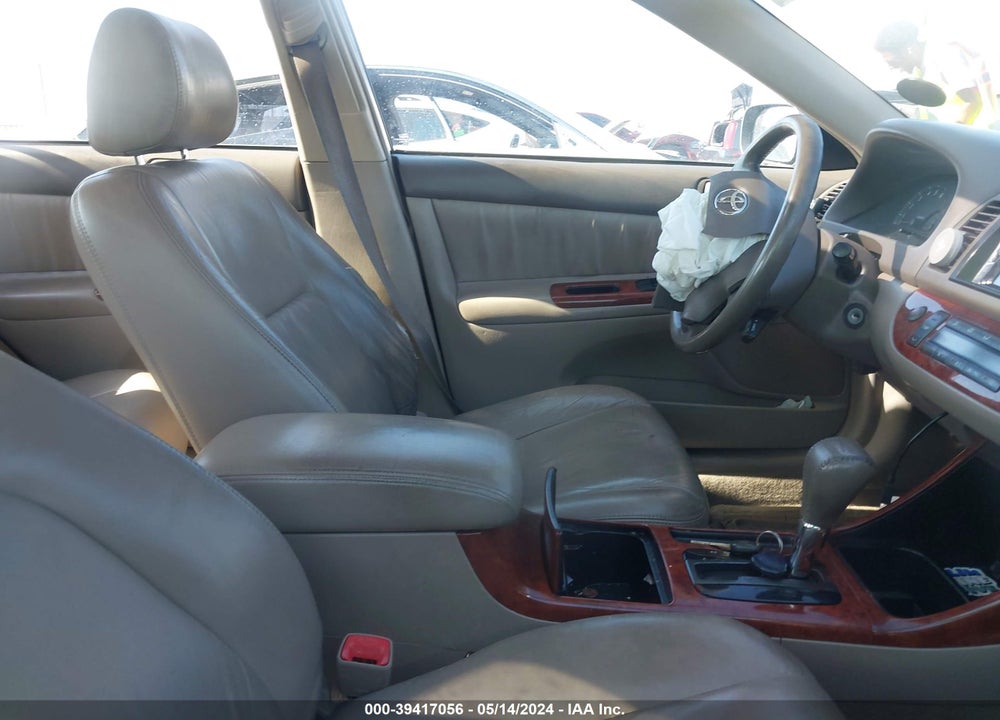 2004 TOYOTA CAMRY XLE V6 VIN: 4T1BF32K54U575146