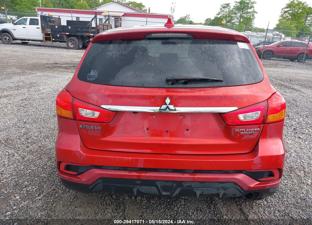 2018 MITSUBISHI OUTLANDER SPORT 2.0 ES/2.0 LE VIN: JA4AP3AU2JU016546
