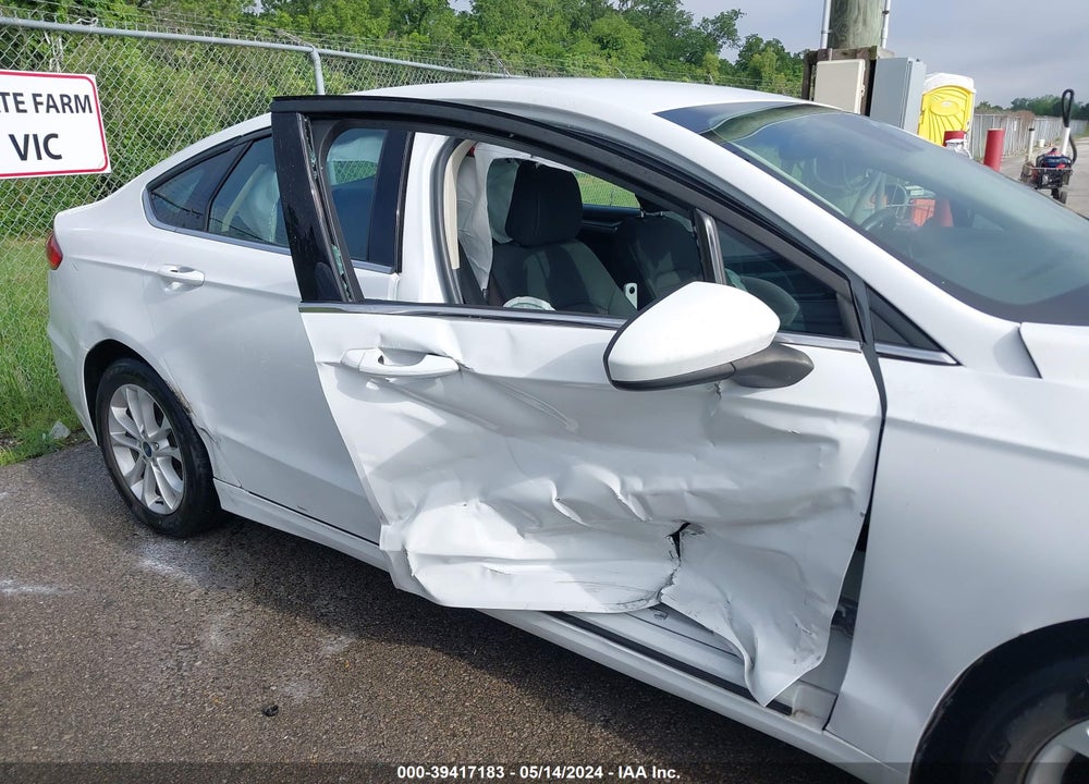 2020 FORD FUSION SE VIN: 3FA6P0HD4LR184642