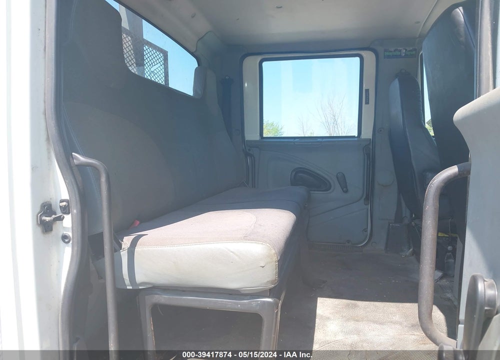 2005 INTERNATIONAL 4000 4200 VIN: 1HTMPAFN95H676531