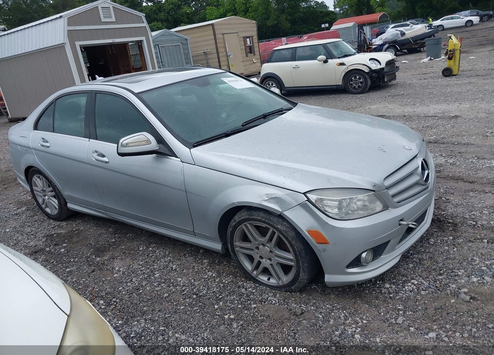 2008 MERCEDES-BENZ C 300 LUXURY/SPORT VIN: WDDGF54X98R018723