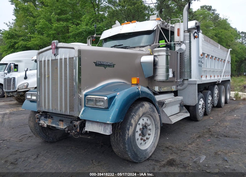 2004 KENWORTH W900 W900 VIN: 1NKWX4EX84J068709
