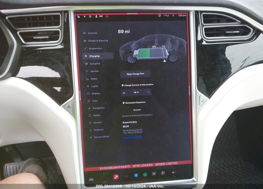 2017 TESLA MODEL X VIN: 5YJXCBE28HF054171