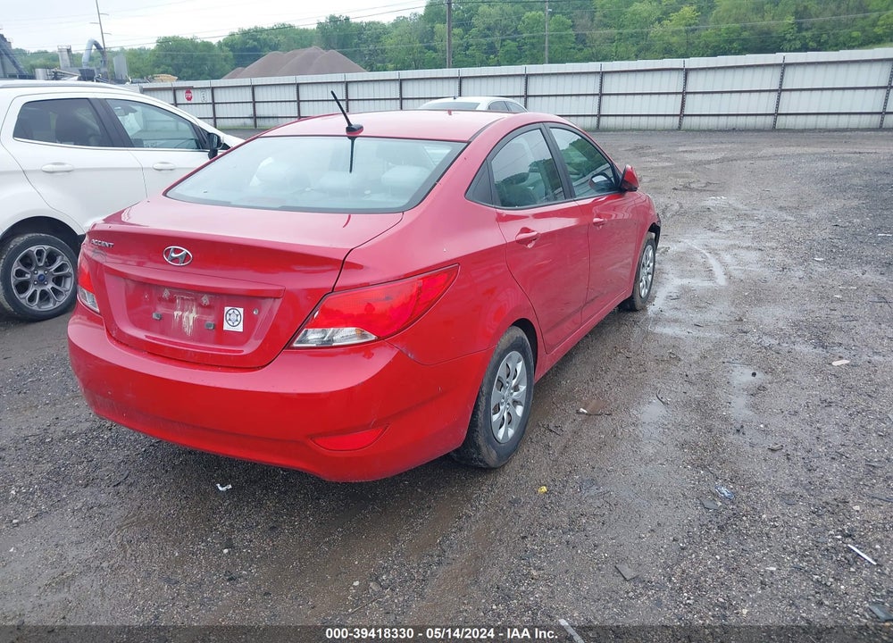 2016 HYUNDAI ACCENT SE VIN: KMHCT4AE6GU136086