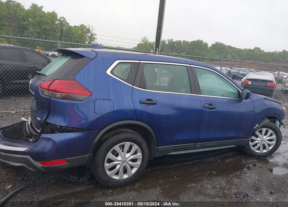 2018 NISSAN ROGUE S VIN: 5N1AT2MV2JC757586