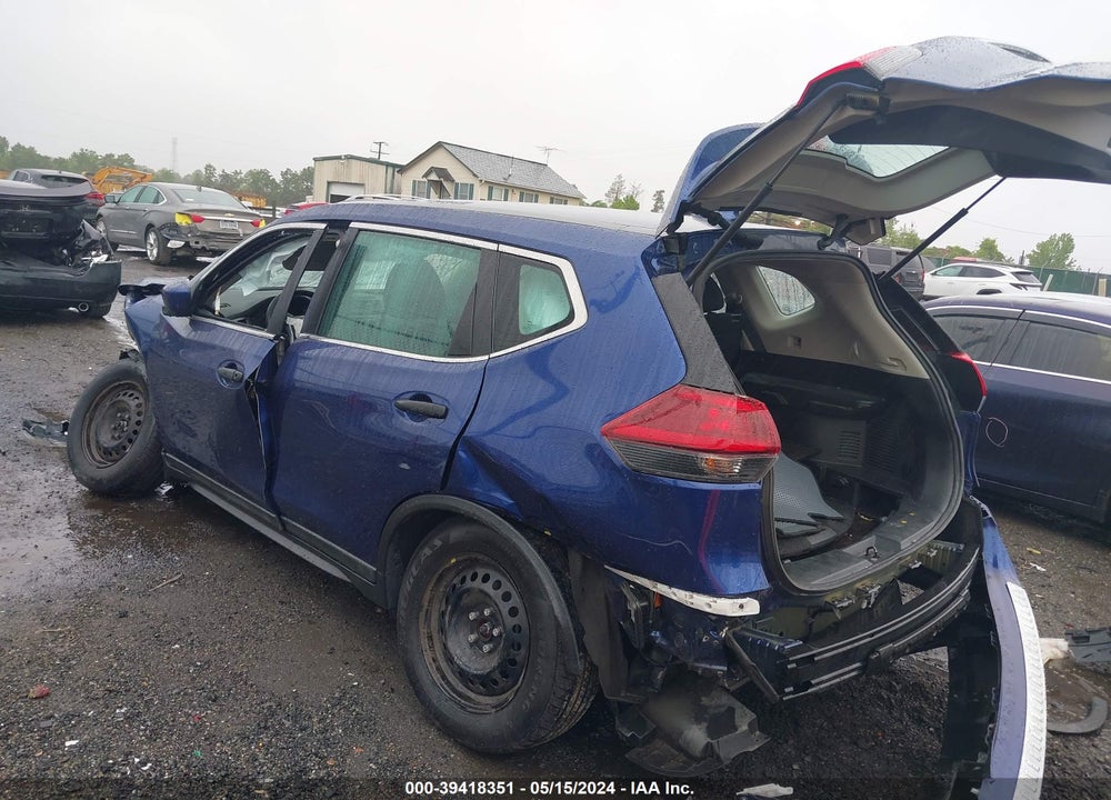 2018 NISSAN ROGUE S VIN: 5N1AT2MV2JC757586