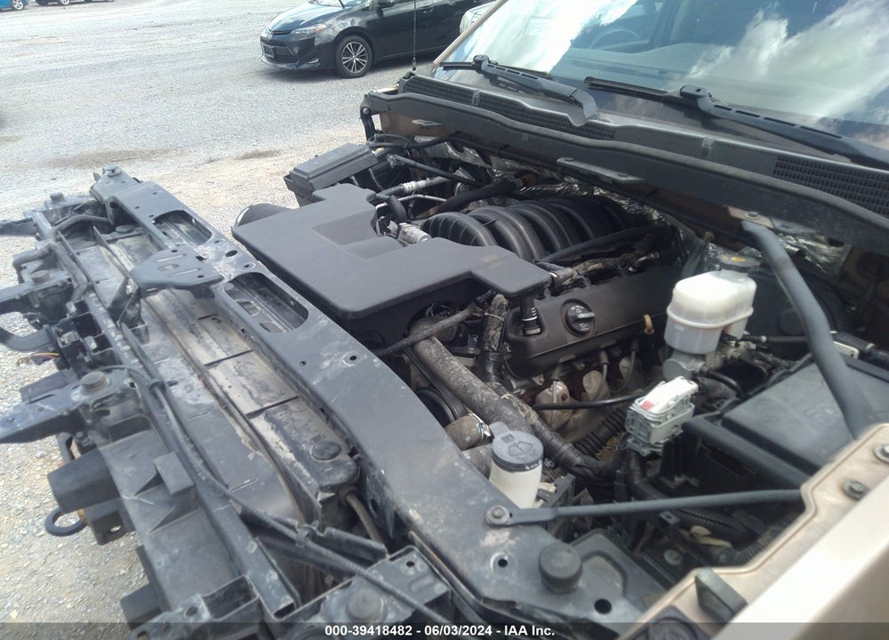 2015 CHEVROLET SILVERADO 1500 1LT VIN: 3GCUKREC6FG384826