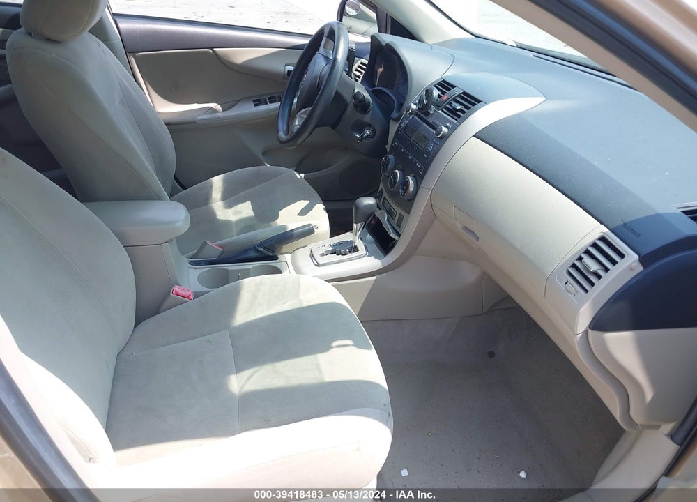 2011 TOYOTA COROLLA LE VIN: 2T1BU4EE2BC655021
