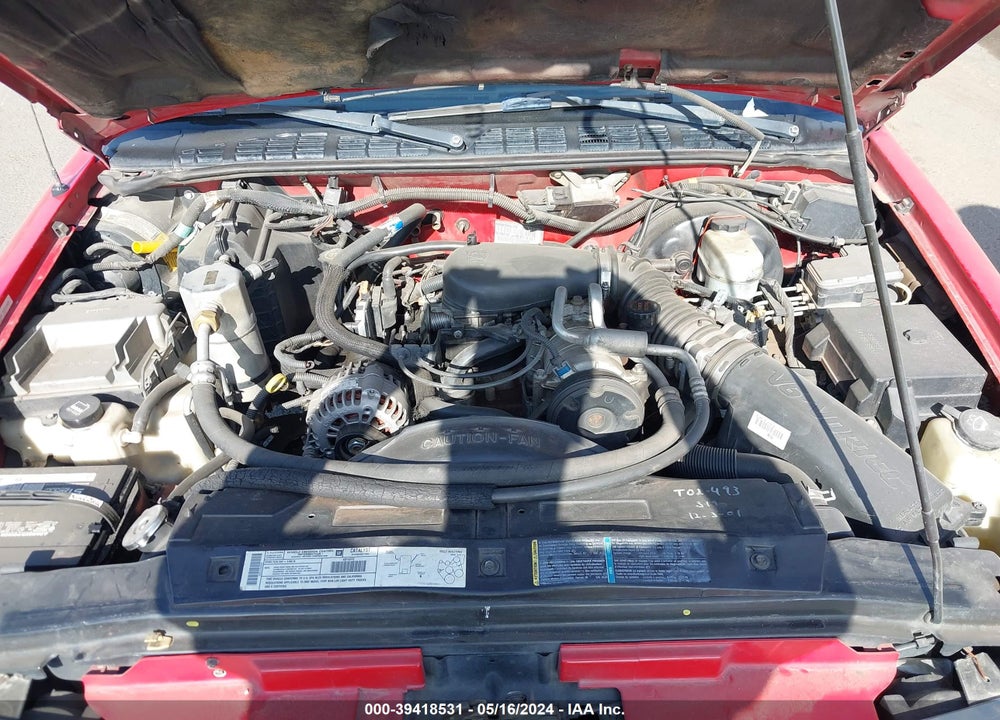 2002 CHEVROLET S-10 LS VIN: 1GCCS19W528163655