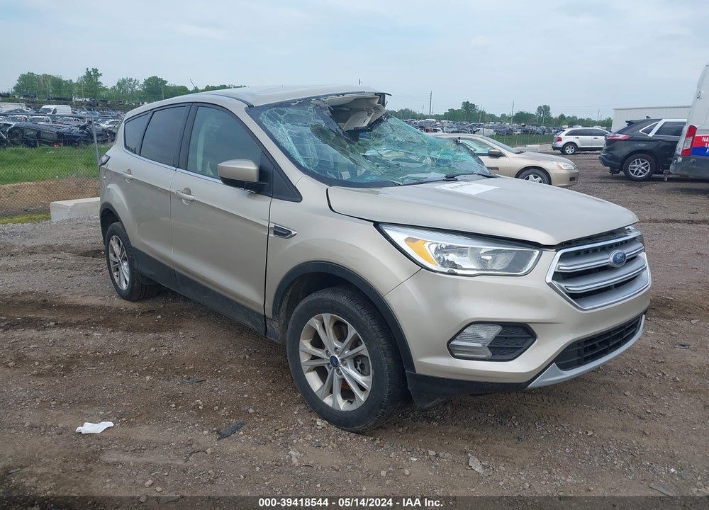 2017 FORD ESCAPE SE VIN: 1FMCU0G90HUE90185