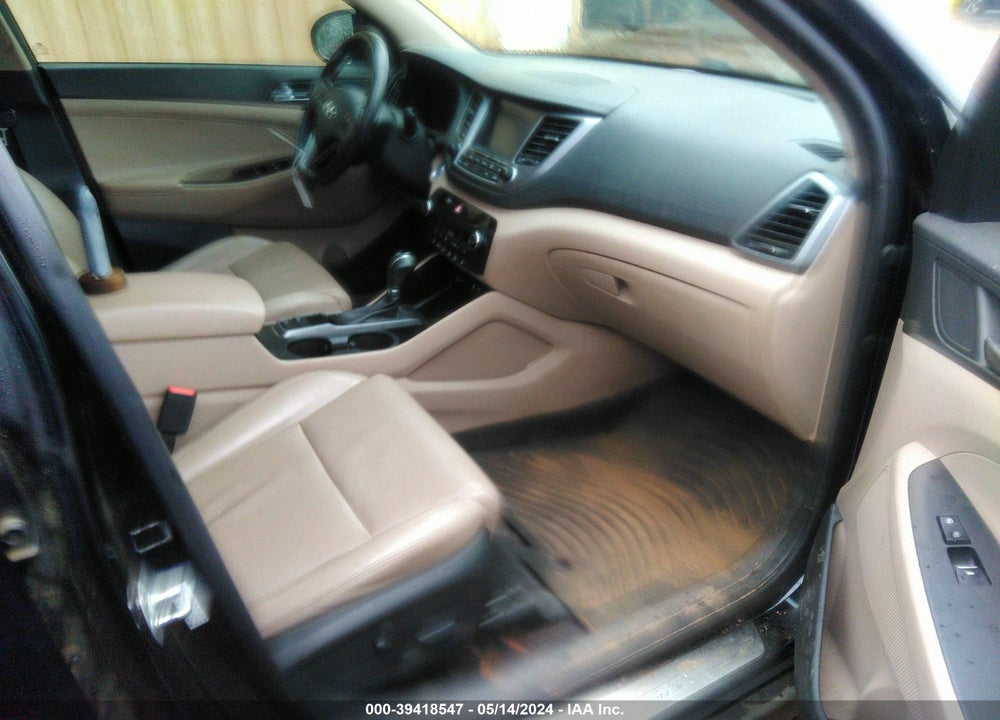 2016 HYUNDAI TUCSON LIMITED VIN: KM8J33A29GU245729
