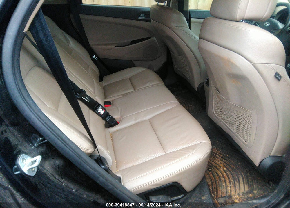 2016 HYUNDAI TUCSON LIMITED VIN: KM8J33A29GU245729