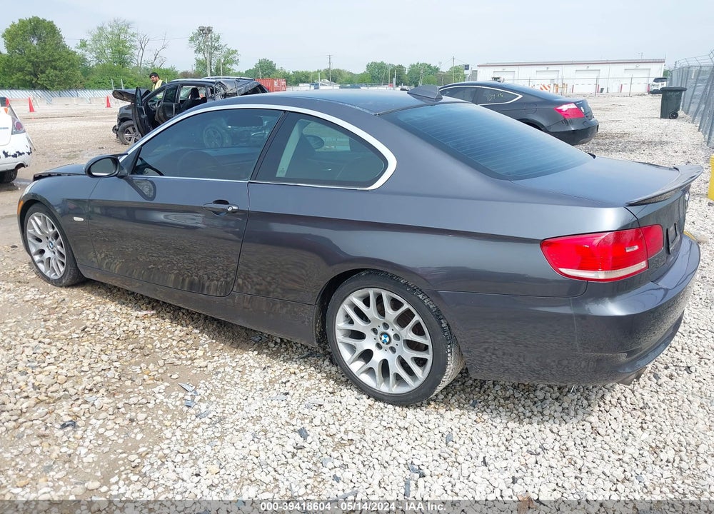 2007 BMW 328I VIN: WBAWV13517PK48684