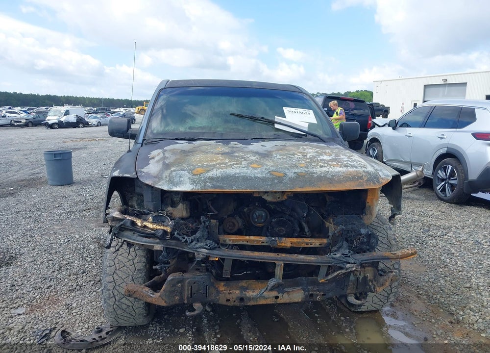 2004 NISSAN TITAN XE VIN: 1N6AA07BX4N502464
