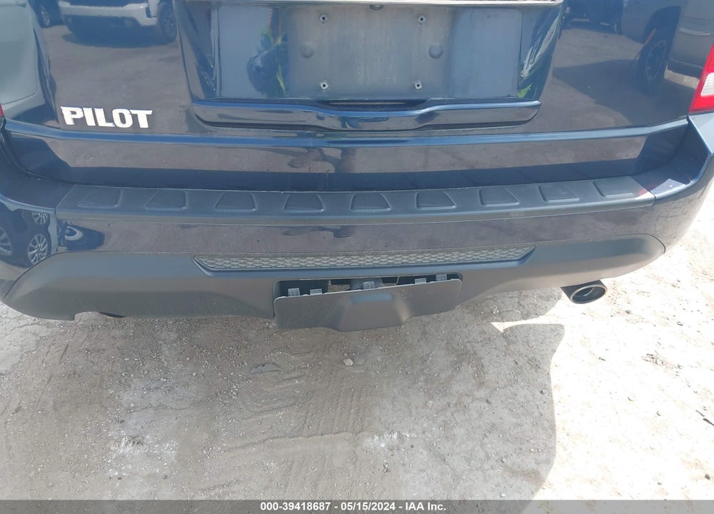 2012 HONDA PILOT EX-L VIN: 5FNYF3H52CB003152