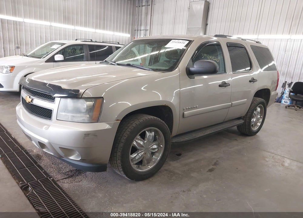 2008 CHEVROLET TAHOE LS VIN: 1GNFK13068J236140