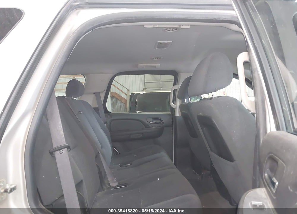 2008 CHEVROLET TAHOE LS VIN: 1GNFK13068J236140