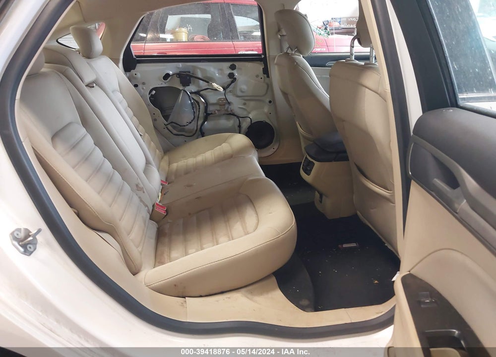 2013 FORD FUSION SE VIN: 3FA6P0H72DR288476