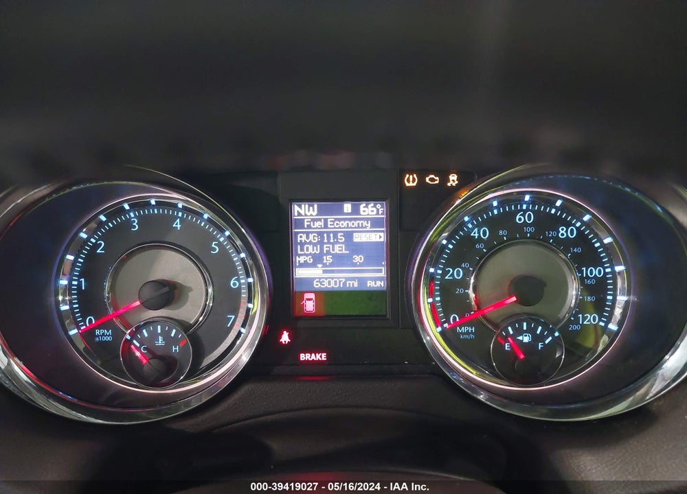 2016 CHRYSLER TOWN & COUNTRY TOURING VIN: 2C4RC1BG2GR300511
