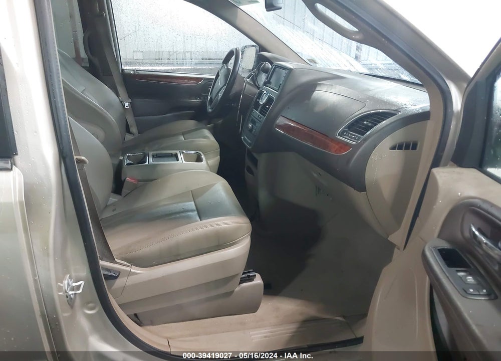 2016 CHRYSLER TOWN & COUNTRY TOURING VIN: 2C4RC1BG2GR300511
