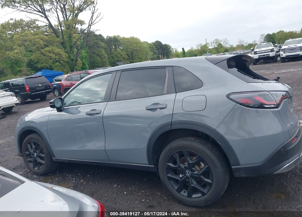 2024 HONDA HR-V AWD SPORT/AWD SPORT W/O BSI VIN: 3CZRZ2H54RM715036