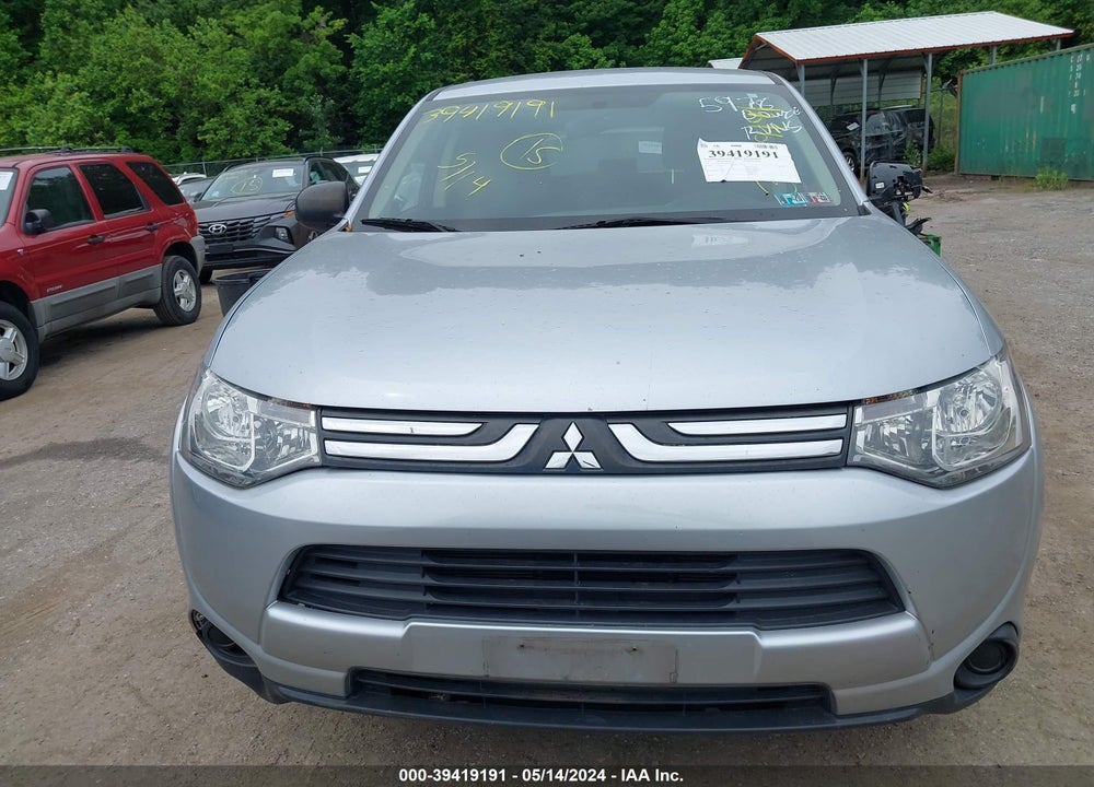 2014 MITSUBISHI OUTLANDER ES VIN: JA4AD2A35EZ005978