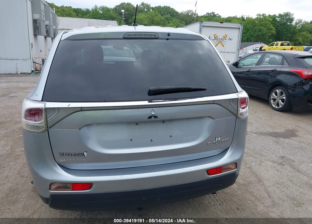 2014 MITSUBISHI OUTLANDER ES VIN: JA4AD2A35EZ005978