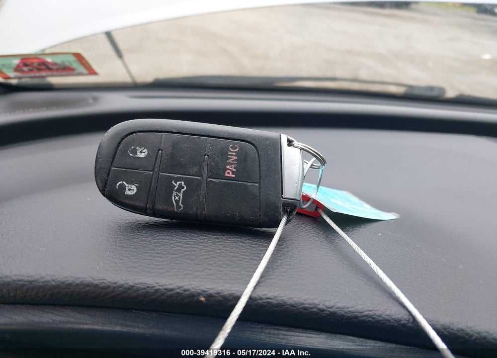 2015 CHRYSLER 200 S VIN: 1C3CCCBB4FN675757
