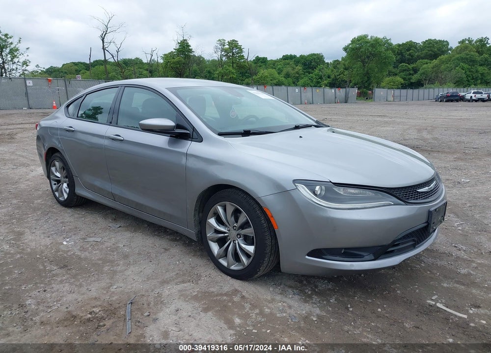 2015 CHRYSLER 200 S VIN: 1C3CCCBB4FN675757