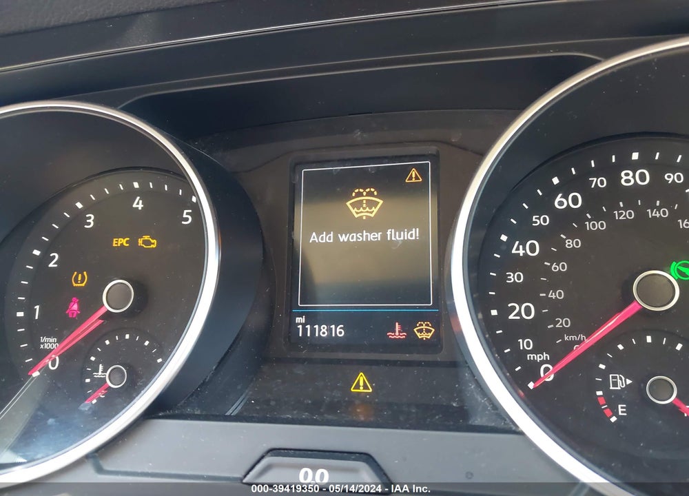 2018 VOLKSWAGEN TIGUAN 2.0T SE/2.0T SEL VIN: 3VV3B7AX8JM000551