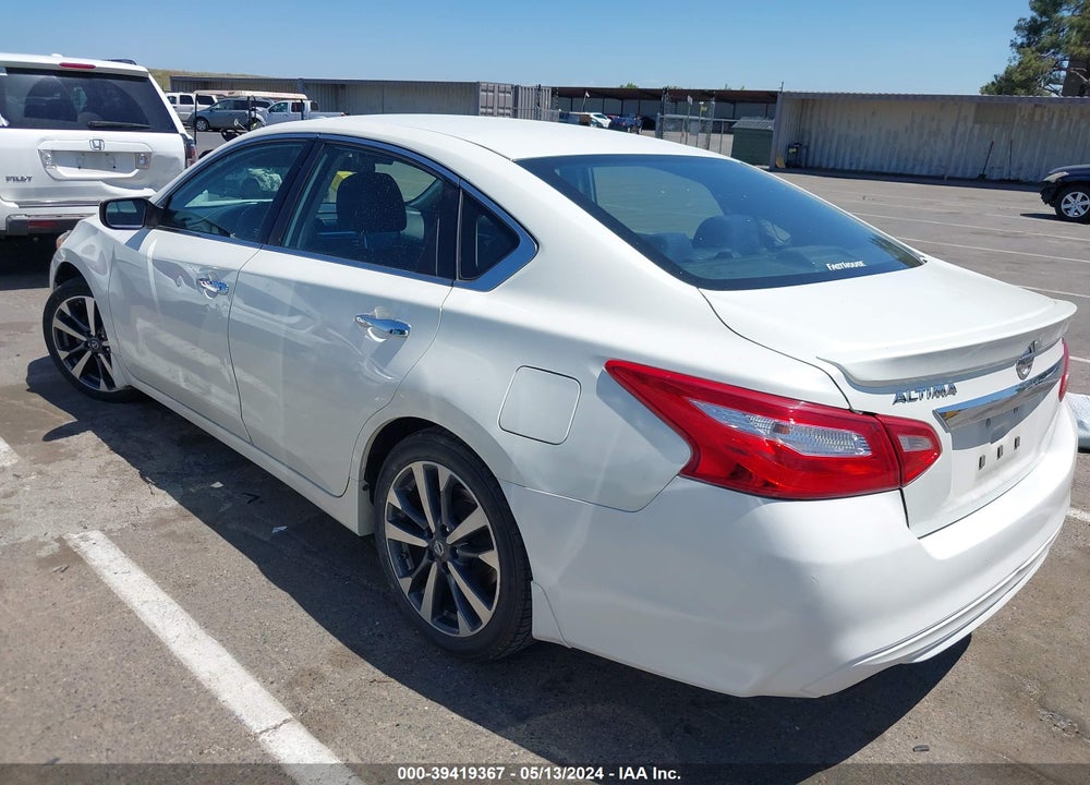 2016 NISSAN ALTIMA 2.5 SR VIN: 1N4AL3AP6GC251600