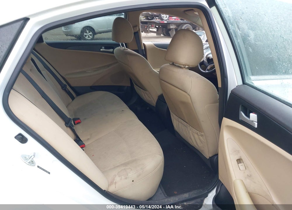 2013 HYUNDAI SONATA GLS VIN: 5NPEB4AC7DH667186