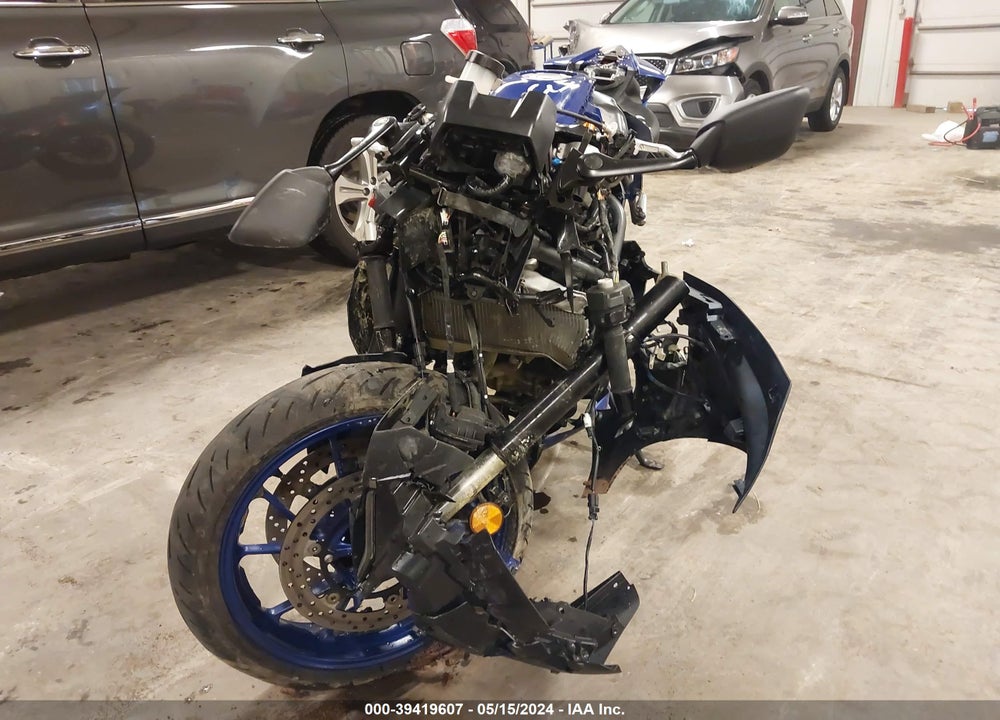 2022 YAMAHA YZFR7 VIN: JYARM38E9NA004252