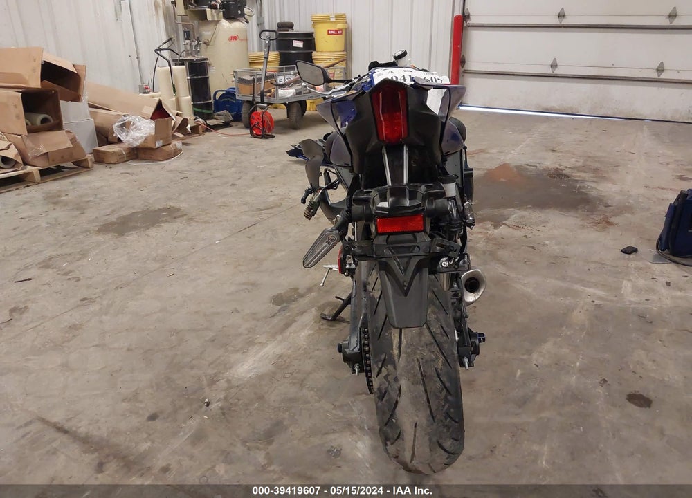2022 YAMAHA YZFR7 VIN: JYARM38E9NA004252