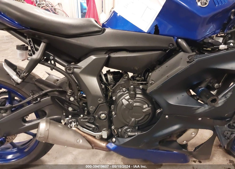 2022 YAMAHA YZFR7 VIN: JYARM38E9NA004252