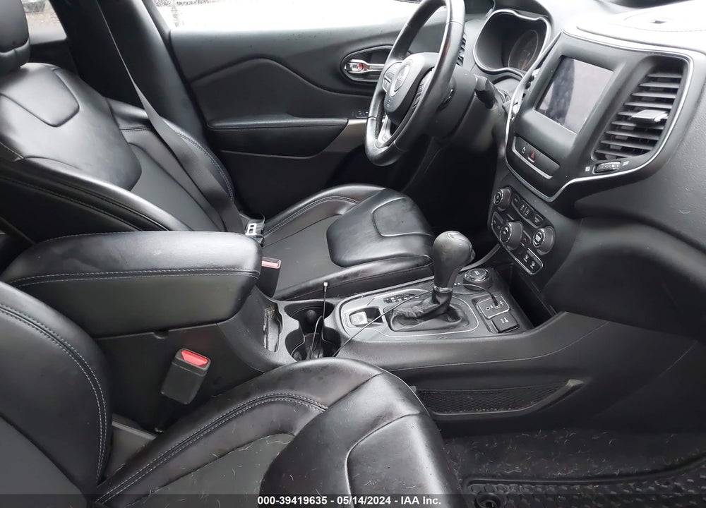 2019 JEEP CHEROKEE LATITUDE PLUS 4X4 VIN: 1C4PJMLX6KD471805
