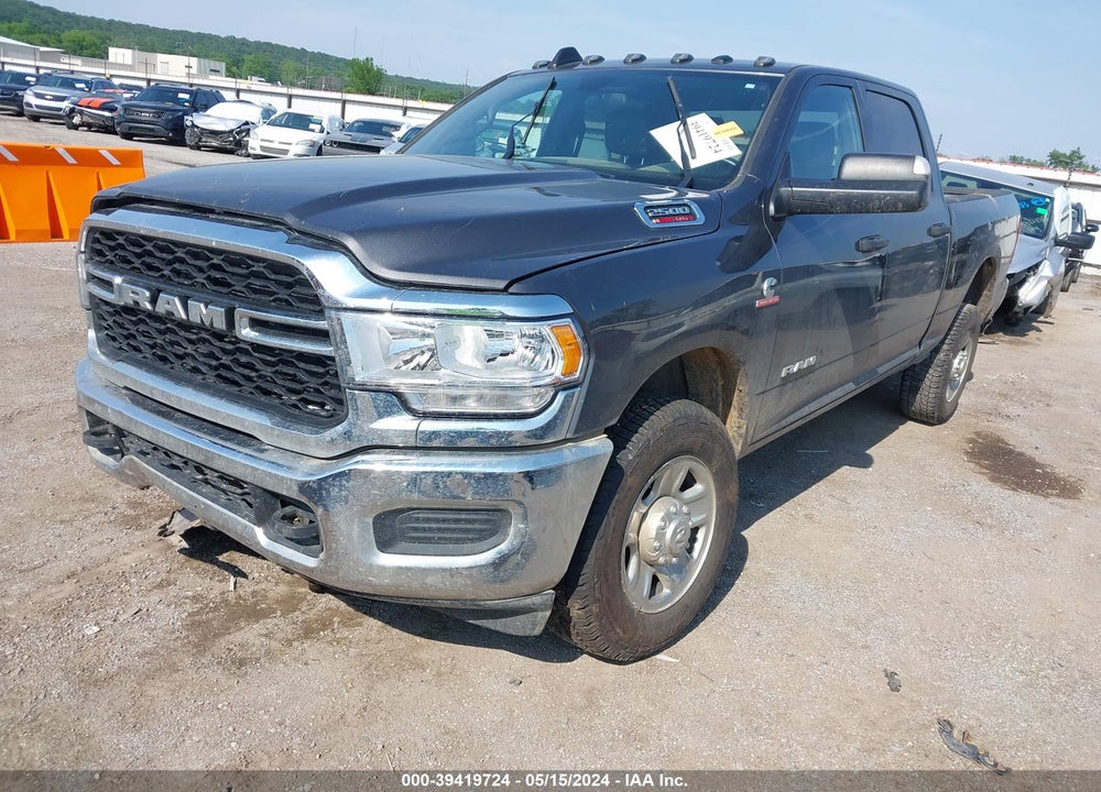 2022 RAM 2500 TRADESMAN 4X4 6'4 BOX VIN: 3C6UR5CL3NG351103
