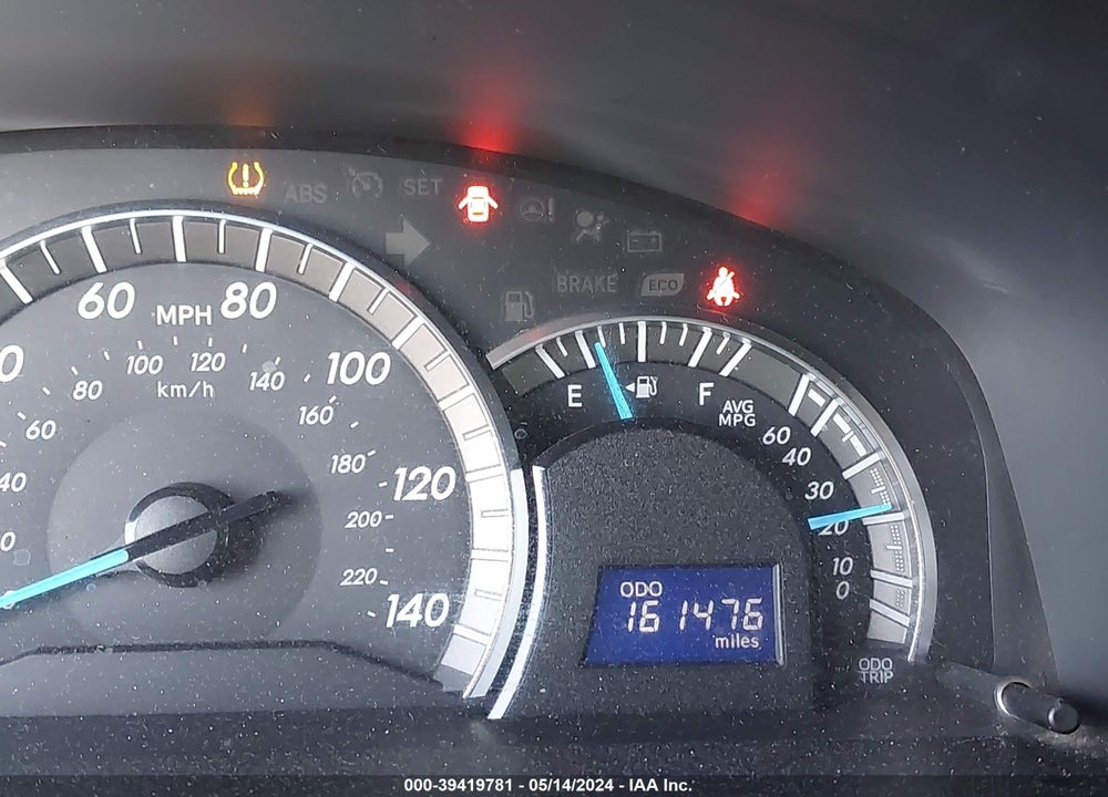 2014 TOYOTA CAMRY SE VIN: 4T1BF1FK6EU470874