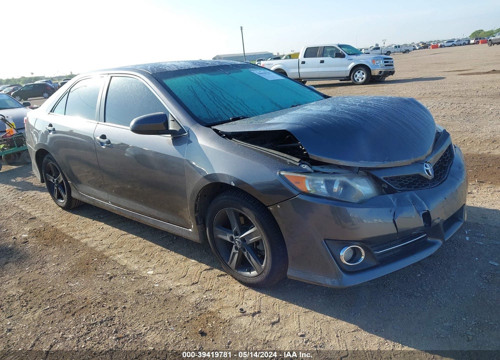 2014 TOYOTA CAMRY SE VIN: 4T1BF1FK6EU470874