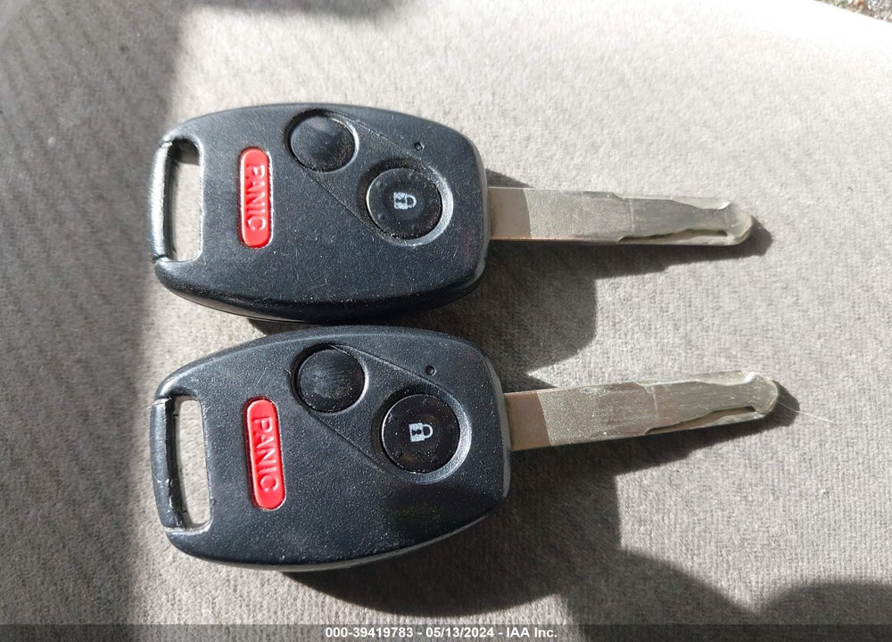 2011 HONDA CIVIC LX VIN: 2HGFA1F54BH530276