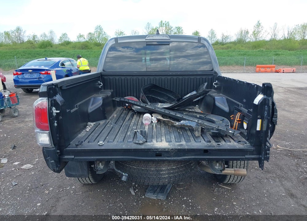 2022 TOYOTA TACOMA TRD OFF ROAD VIN: 3TMCZ5AN5NM531984