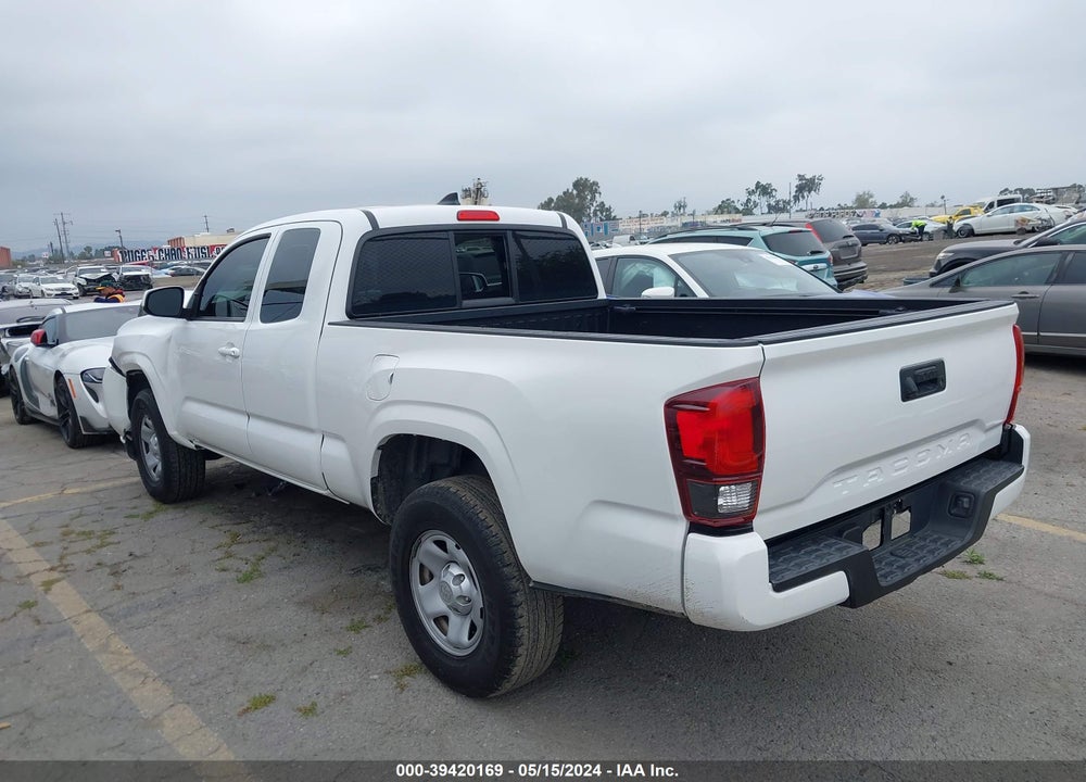 2018 TOYOTA TACOMA SR VIN: 5TFRX5GN4JX123424