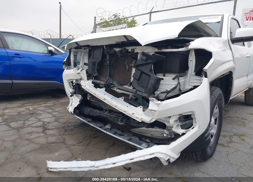 2018 TOYOTA TACOMA SR VIN: 5TFRX5GN4JX123424