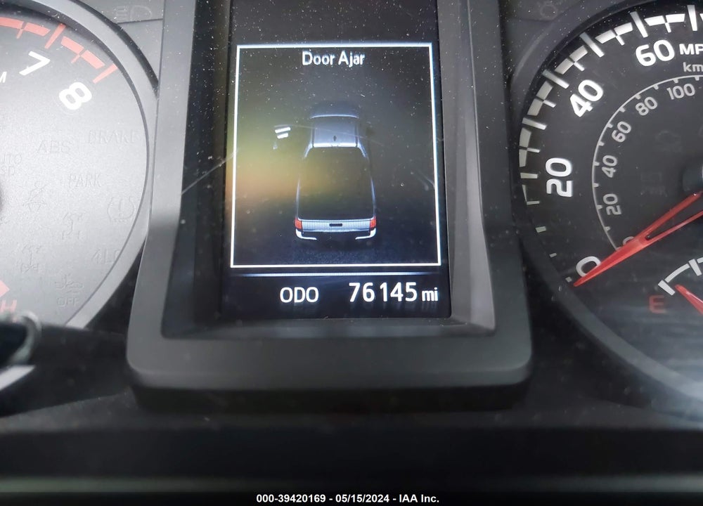 2018 TOYOTA TACOMA SR VIN: 5TFRX5GN4JX123424