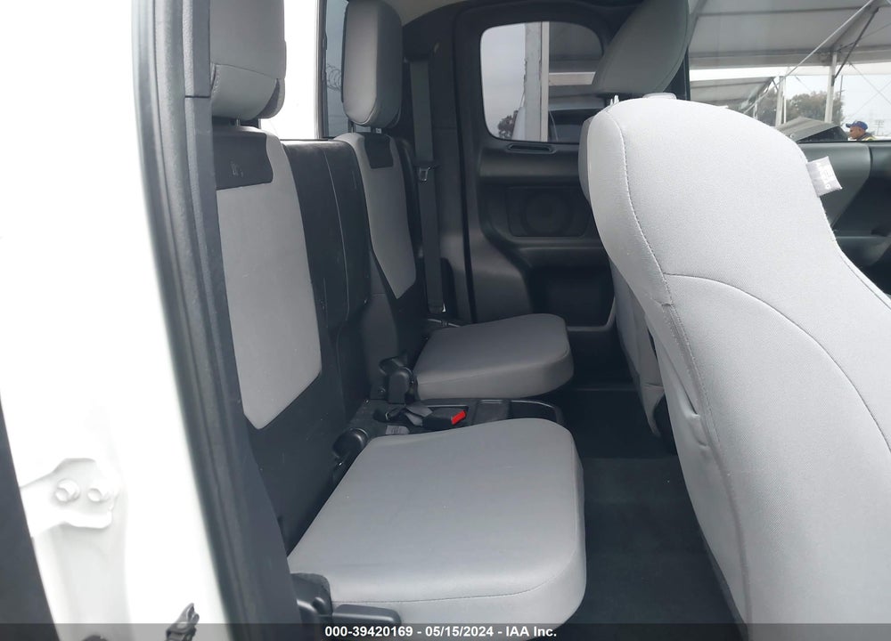 2018 TOYOTA TACOMA SR VIN: 5TFRX5GN4JX123424