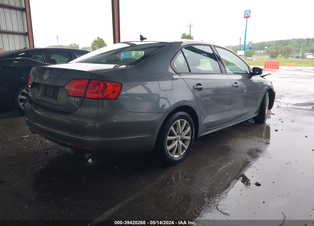 2012 VOLKSWAGEN JETTA 2.5L SE VIN: 3VWDX7AJ0CM114267