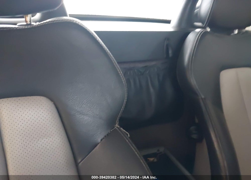 1998 MERCEDES-BENZ SLK 230 VIN: WDBKK47F3WF063053