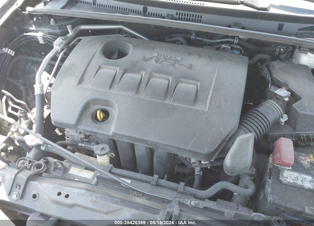 2019 TOYOTA COROLLA LE VIN: 2T1BURHE3KC131028